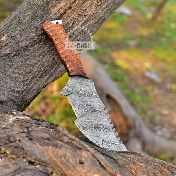 damascus tracker knife