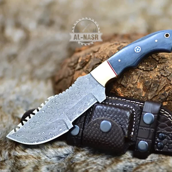hand forged tracker knife